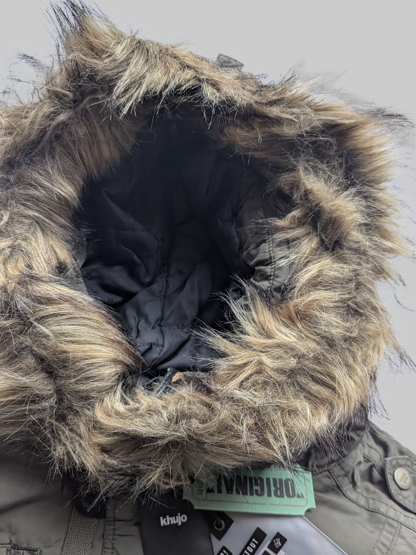 Khujo Herren Winterjacke "Gianth" Ansicht Kapuze
