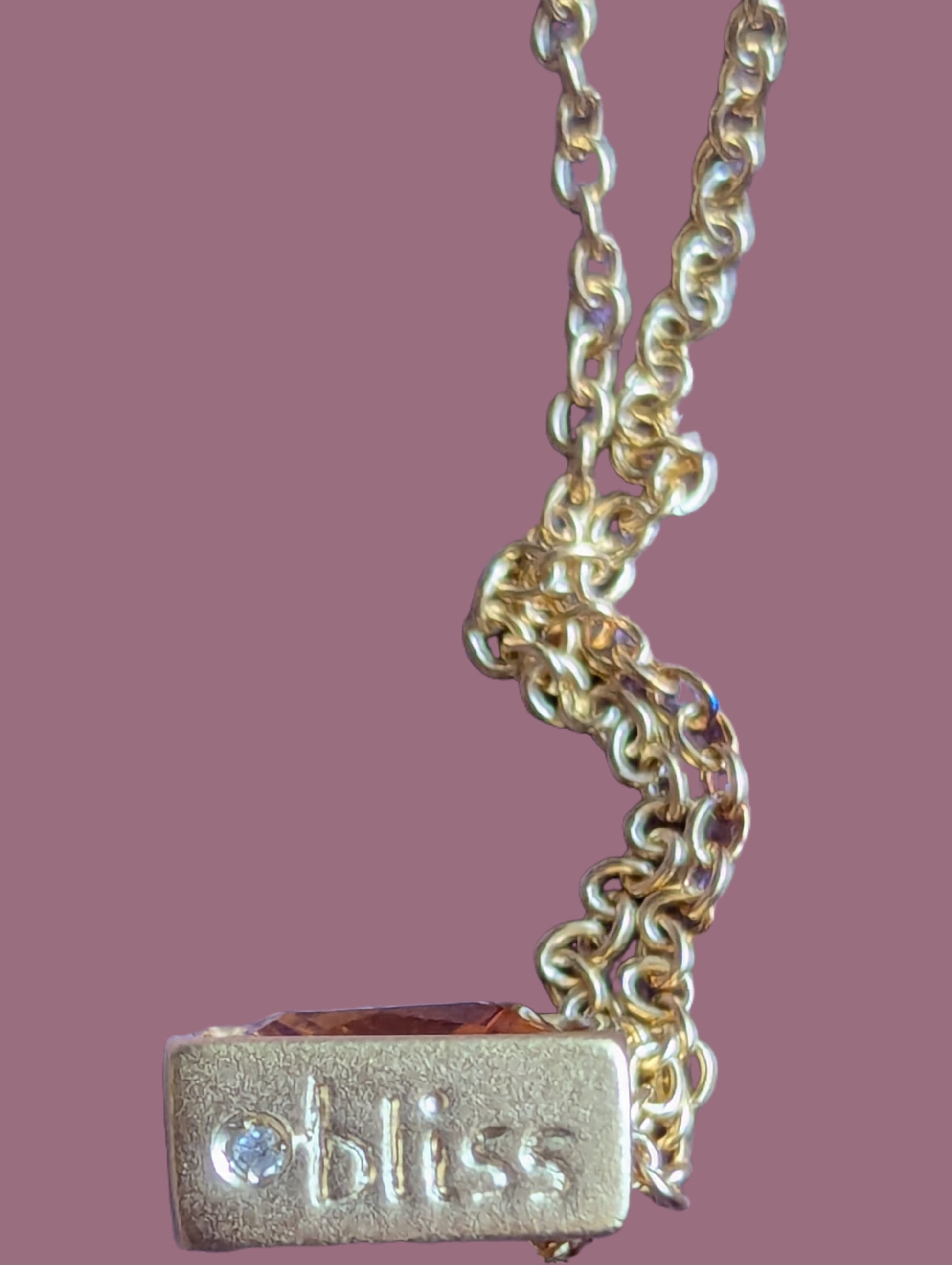 Bliss Halskette 952Silber vergoldet Seitenabsicht Anhänger mit Schriftzug Diamant