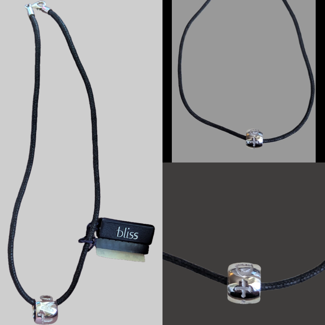 Bliss Unisex Halskette Anhänger aus 925er Silber  3er Collage Gesamt- und Teilansicht